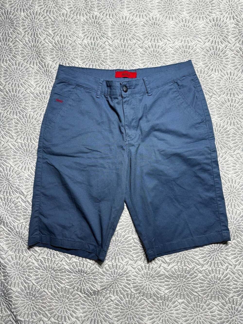 Hugo Boss Blue Geometric Print Chino Shorts Size 32 Men’s